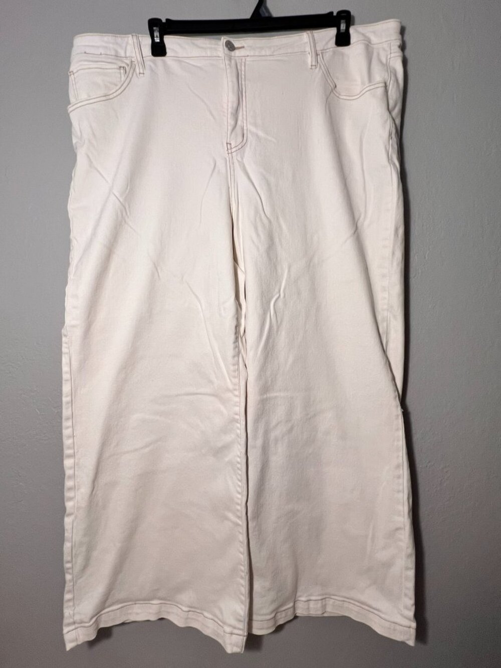 Like New - Size 24 Ava & Viv Wide Leg White Jeans